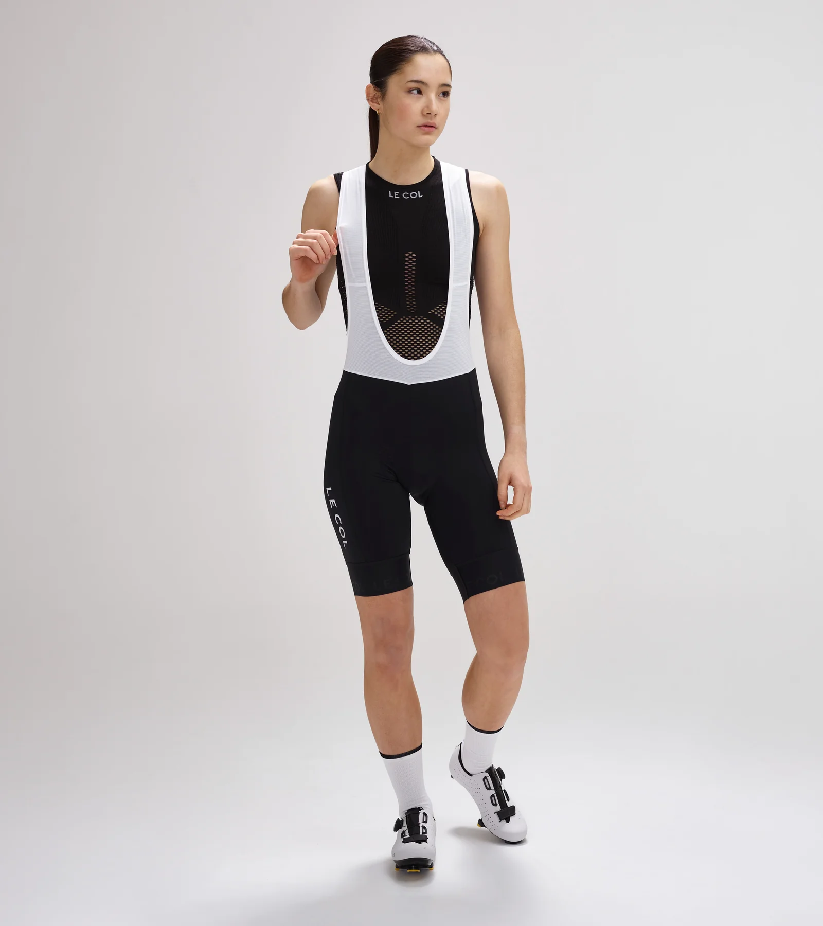 detailslider_LeCol_SS24_unisex_pro_mesh_sleeveless_base_layer_black_W_1600x1800_crop_center.jpg