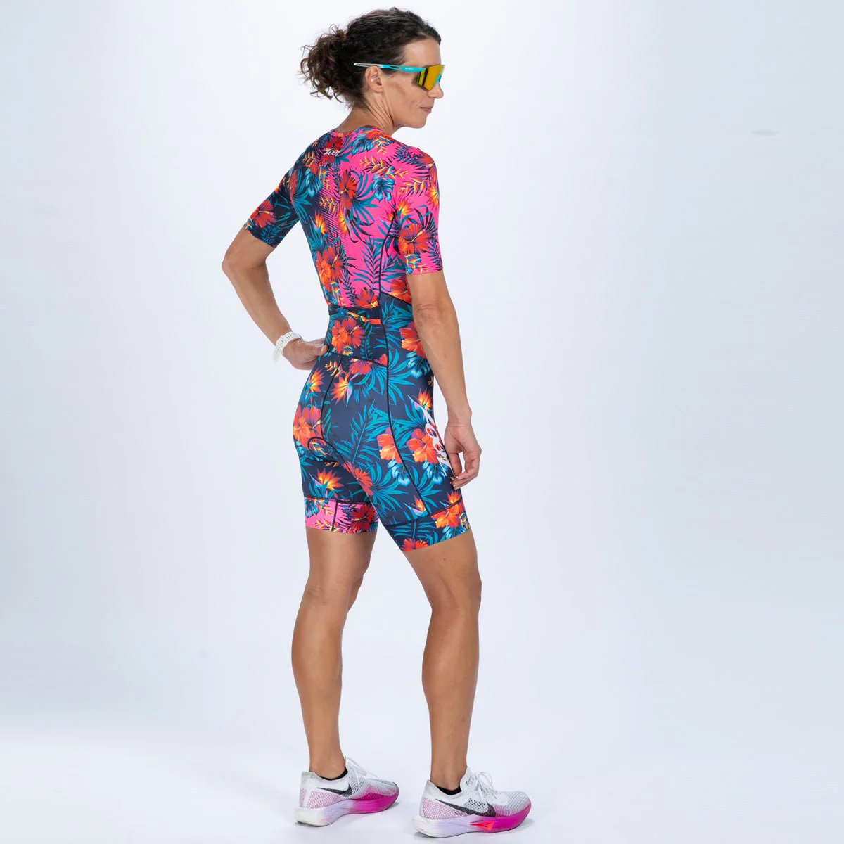 zoot-sports-tri-racesuits-women-s-ltd-tri-aero-fz-racesuit-queen-k-1193149707_1200x1200.jpg zoot-sports-tri-racesuits-women-s-ltd-tri-aero-fz-racesuit-queen-k-1193149707_1200x1200.jpg
