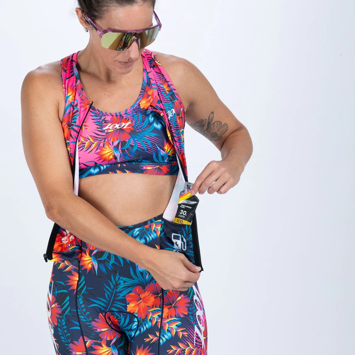 zoot-sports-tri-racesuits-women-s-ltd-tri-slvs-fz-racesuit-queen-k-1193149694_1200x1200.jpg