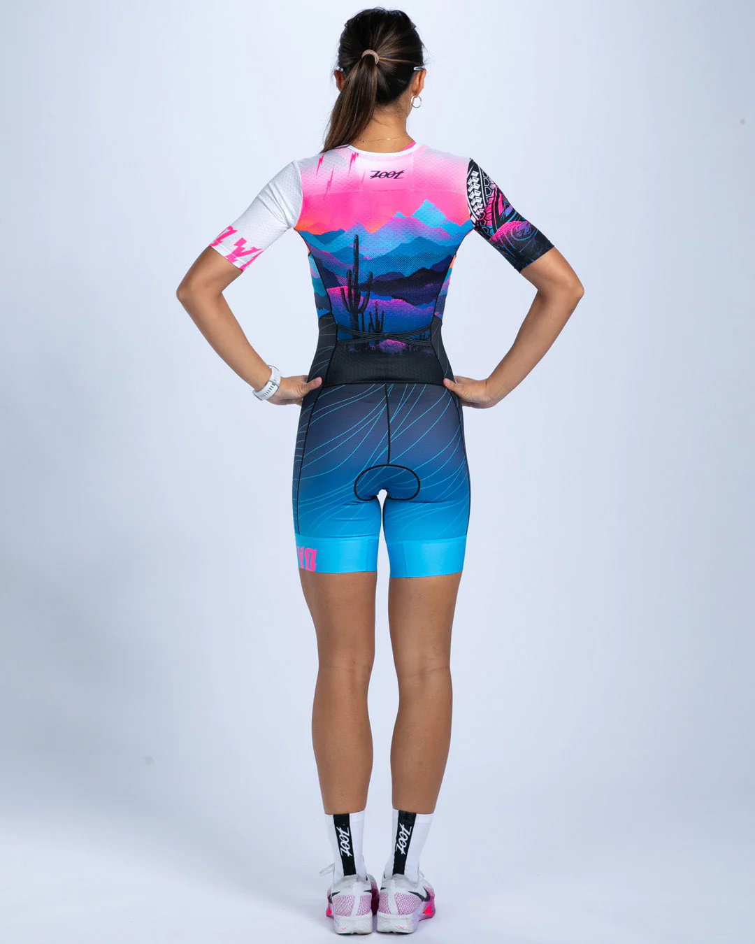 zoot-sports-tri-aero-racesuits-women-s-ltd-tri-aero-fz-racesuit-elements-1222287373.jpg