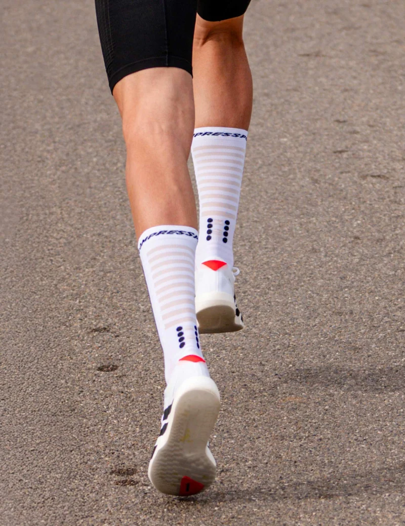 aero-socks-20-white-black.jpg-5