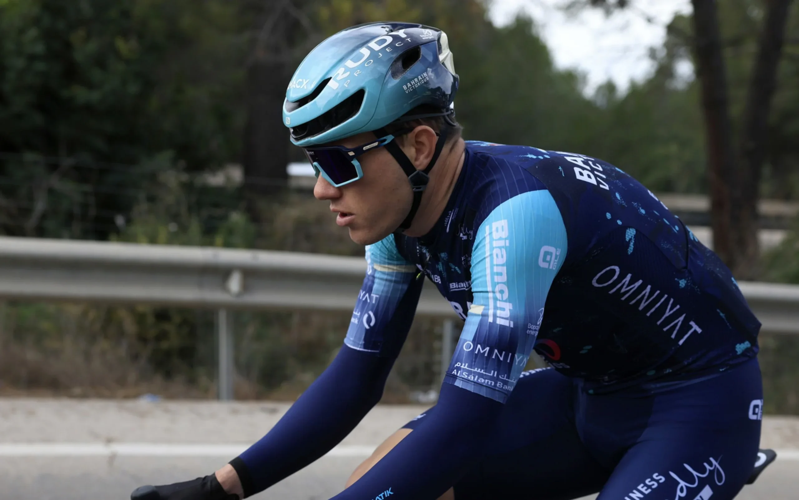 RudyProjectNytronReplicaTeamBahrainVictoriousCyclingHelmet.jpg