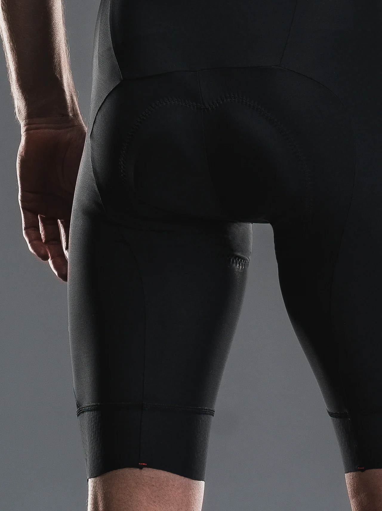 Mens-Tempo-Bib-Shorts_0142_Black_8_v2-10957326_db5adc2d-da8d-40d6-b748-ca76a182cdb9.jpg Mens-Tempo-Bib-Shorts_0142_Black_8_v2-10957326_db5adc2d-da8d-40d6-b748-ca76a182cdb9.jpg