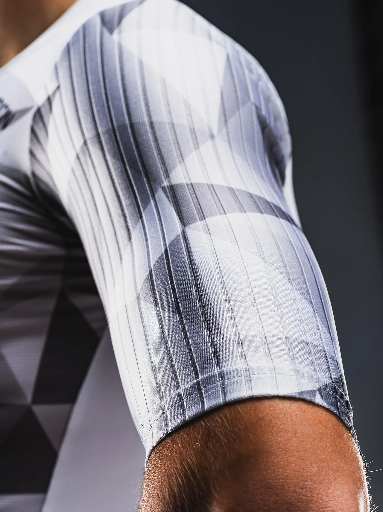 Tempo-TWO-Jersey_0264_Magnesium_7_v3-9738737_47746982-a426-4b19-a2ec-58dd731129c6.jpg Tempo-TWO-Jersey_0264_Magnesium_7_v3-9738737_47746982-a426-4b19-a2ec-58dd731129c6.jpg